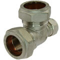 Brass reducing tee 90 compression fitting, for copper and steel pipes